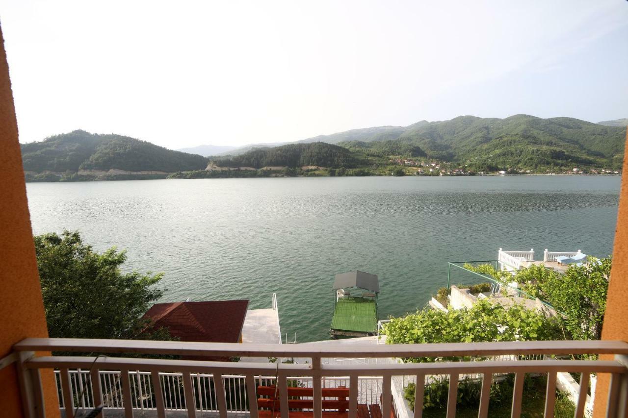 Keep Calm Lake Edition Villa Konjic Exterior foto